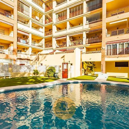 Nice 2 Bedroom Apartment For Family In Los Pacos Фуeнхирола Екстериор снимка